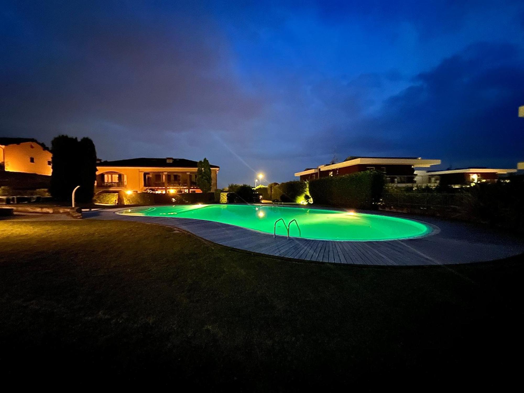 Suite And Pool Castion Veronese Exteriér fotografie